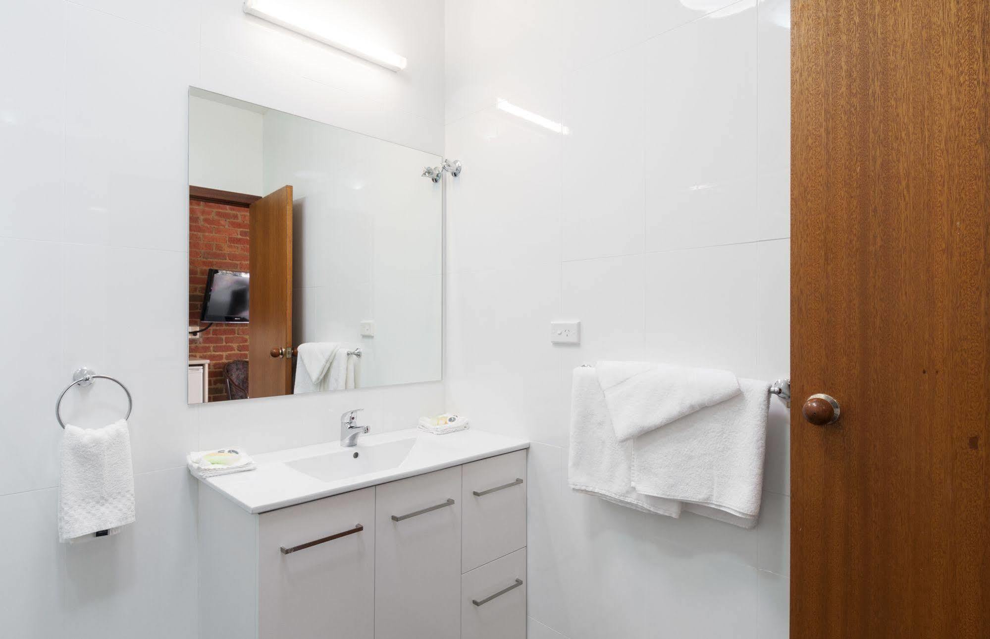 Yarra Valley Motel Lilydale Kültér fotó